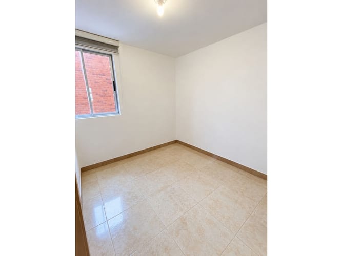 Apartamento de 2 alcobas en arriendo en La Castellana, Medellín, 70 m² · foto 10 de 19