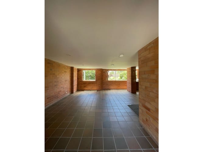 Apartamento de 2 alcobas en arriendo en La Castellana, Medellín, 70 m² · foto 16 de 19