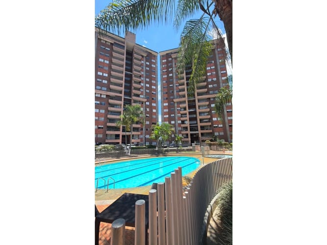 Apartamento de 3 alcobas en venta en Escobero, Medellín, 117 m² · foto 4 de 24