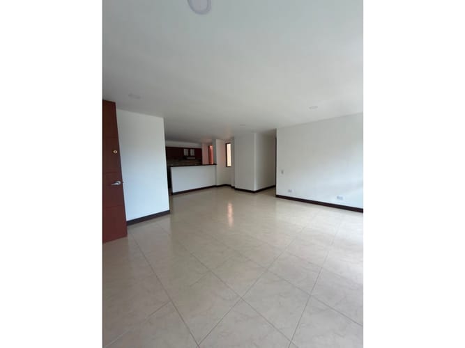 Apartamento de 3 alcobas en venta en Escobero, Medellín, 117 m² · foto 5 de 24