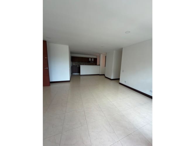 Apartamento de 3 alcobas en venta en Escobero, Medellín, 117 m² · foto 8 de 24