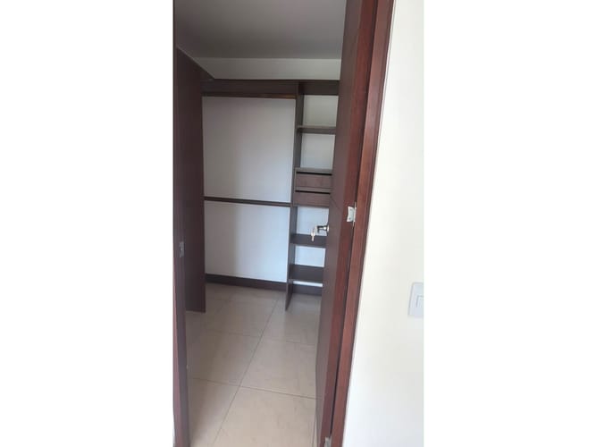 Apartamento de 3 alcobas en venta en Escobero, Medellín, 117 m² · foto 10 de 24