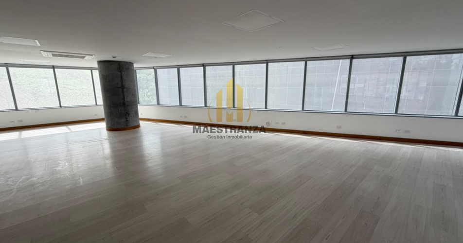 Oficina en arriendo en El Poblado, Medellín, 130 m² · foto 9 de 11