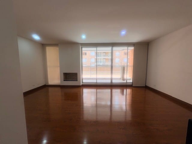Apartamento de 4 alcobas en venta en Alejandria, Bogotá, 125 m² · foto 3 de 24