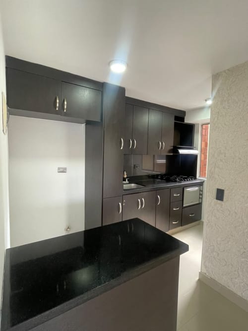 Apartamento de 3 alcobas en venta en Belén, Medellín, 80 m² · foto 3 de 22