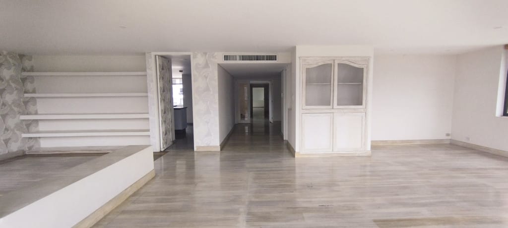 Apartamento de 3 alcobas en venta en Santa Teresita, Cali, 260 m² · foto 4 de 24