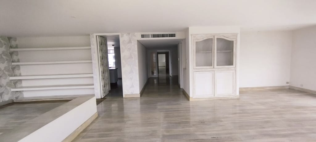 Apartamento de 3 alcobas en venta en Santa Teresita, Cali, 260 m² · foto 6 de 24