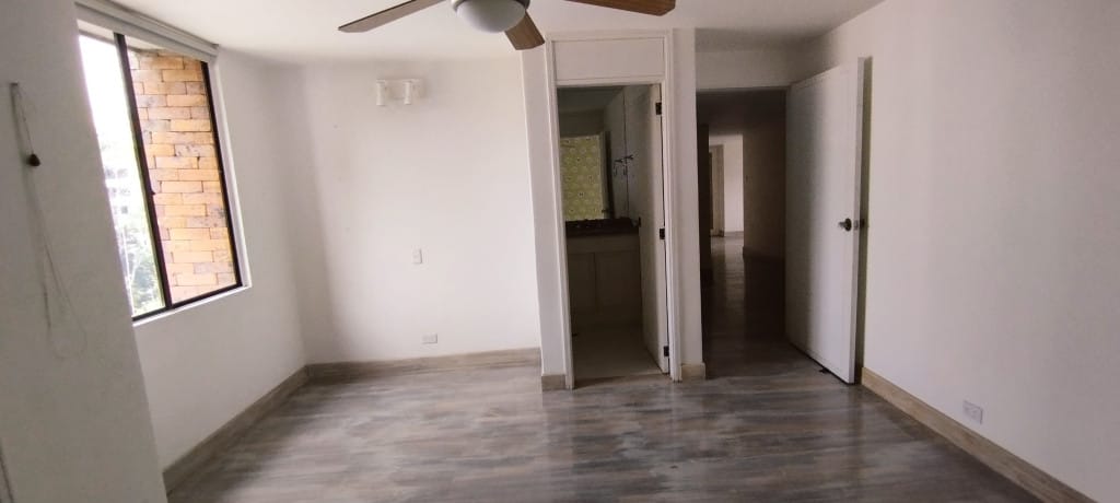 Apartamento de 3 alcobas en venta en Santa Teresita, Cali, 260 m² · foto 18 de 24