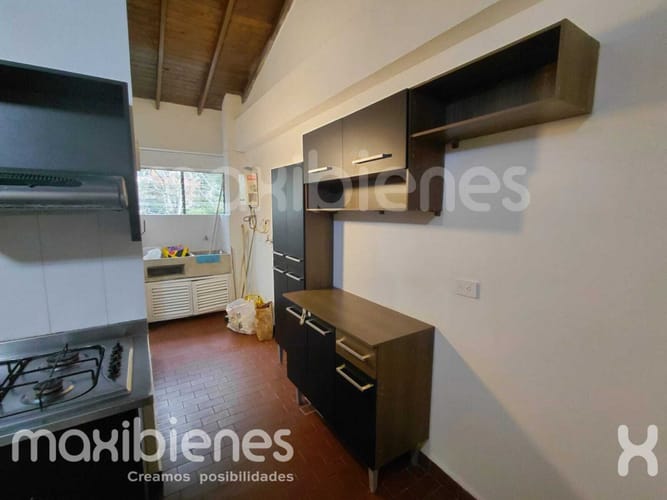 Apartamento de 5 alcobas en arriendo en Calasanz, Medellín, 100 m² · foto 2 de 14