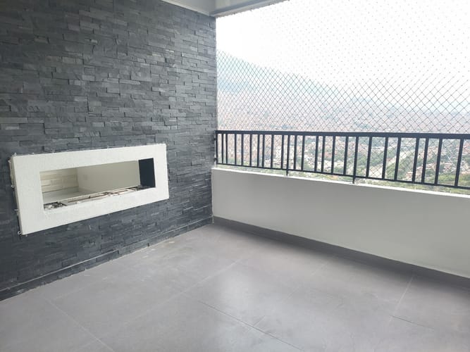 Apartamento de 3 alcobas en arriendo en Cabañitas, Bello, 100 m² · foto 6 de 24