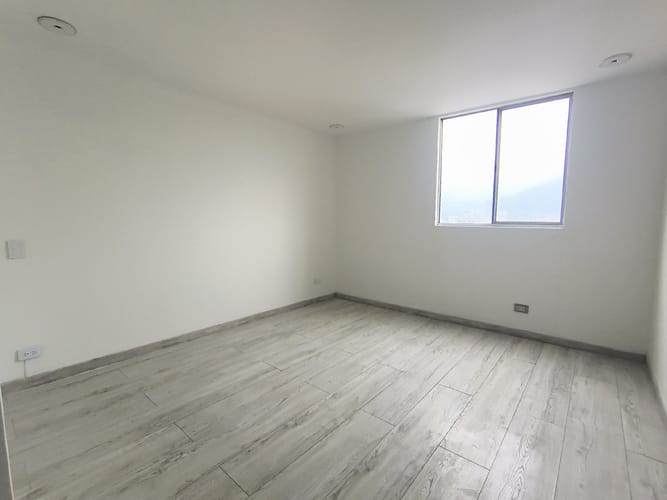 Apartamento de 3 alcobas en arriendo en Cabañitas, Bello, 100 m² · foto 24 de 24