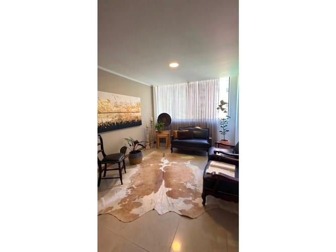 Apartamento de 3 alcobas en venta en Las Lomas No.2, Medellín, 120 m² · foto 3 de 20