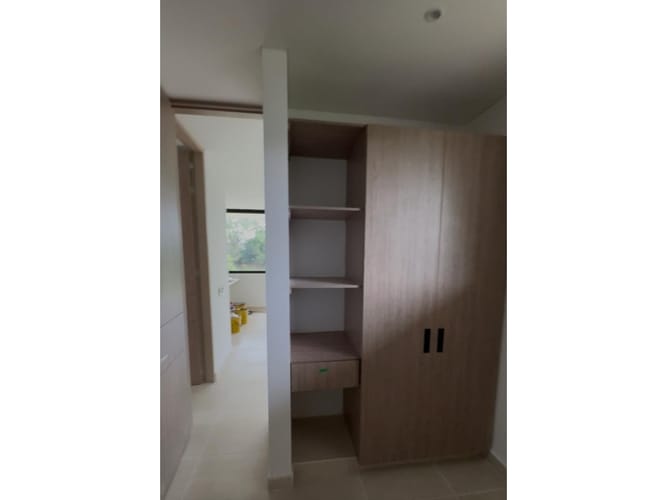 Casa de 3 alcobas en venta en Cerritos, Pereira, 218 m² · foto 12 de 14