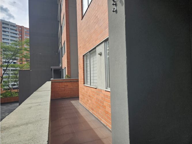 Apartamento de 3 alcobas en venta en San Remo, Sabaneta, 117 m² · foto 13 de 13