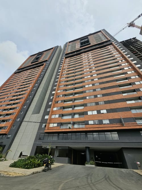 Apartamento de 3 alcobas en venta en Zona Industrial No. 1, Itagüí, 68 m² · foto 20 de 24