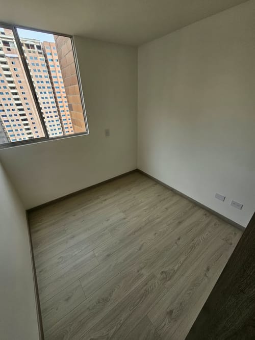 Apartamento de 3 alcobas en venta en Zona Industrial No. 1, Itagüí, 68 m² · foto 21 de 24