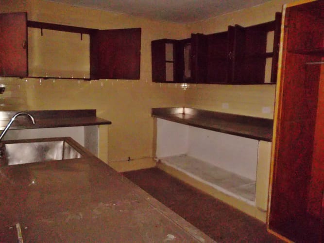 Casa de 6 alcobas en arriendo en Los Angeles, Medellín, 150 m² · foto 10 de 10