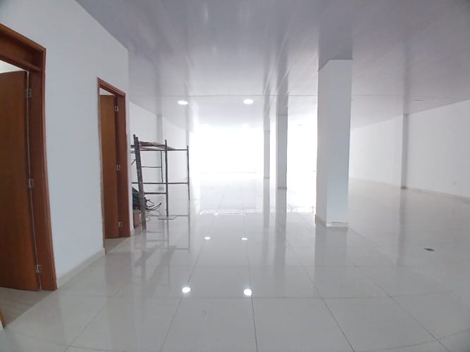 Local en arriendo en La Flora, Cali, 180 m² · foto 11 de 18