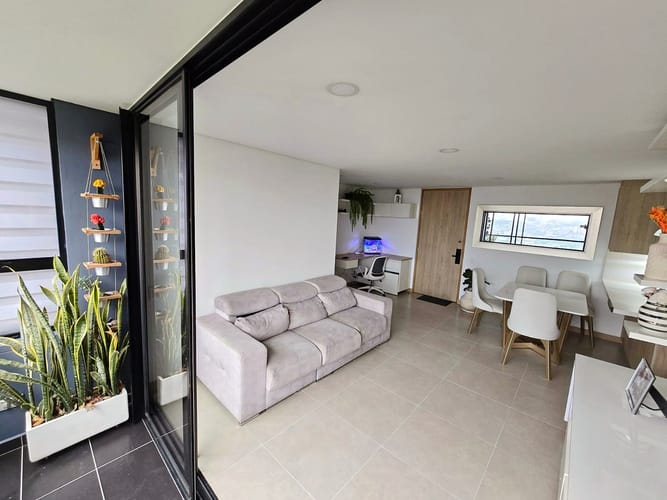 Apartamento de 3 alcobas en venta en Altos Del Poblado, Medellín, 78 m² · foto 17 de 18