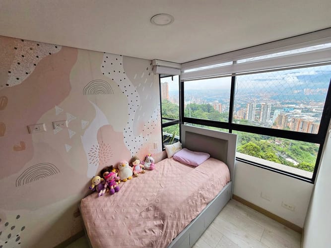 Apartamento de 3 alcobas en venta en Altos Del Poblado, Medellín, 78 m² · foto 15 de 18