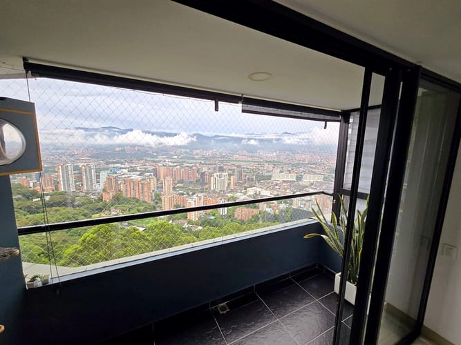Apartamento de 3 alcobas en venta en Altos Del Poblado, Medellín, 78 m² · foto 18 de 18