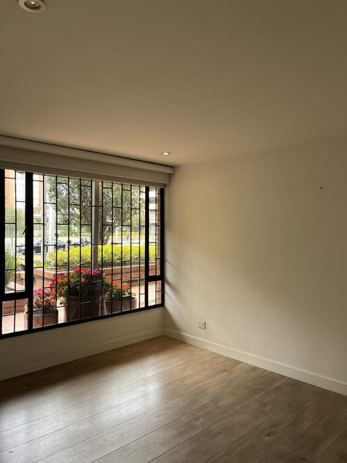 Apartamento de 3 alcobas en venta en Chico Norte, Bogotá, 83 m² · foto 16 de 21