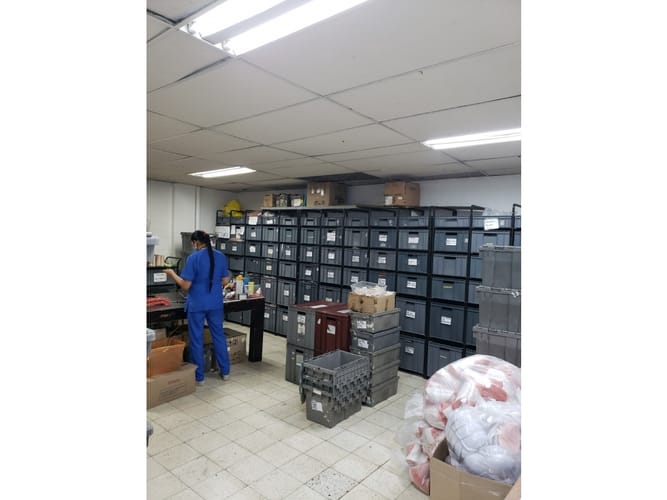 Bodega en arriendo en Perpetuo Socorro, Medellín, 926 m² · foto 8 de 8