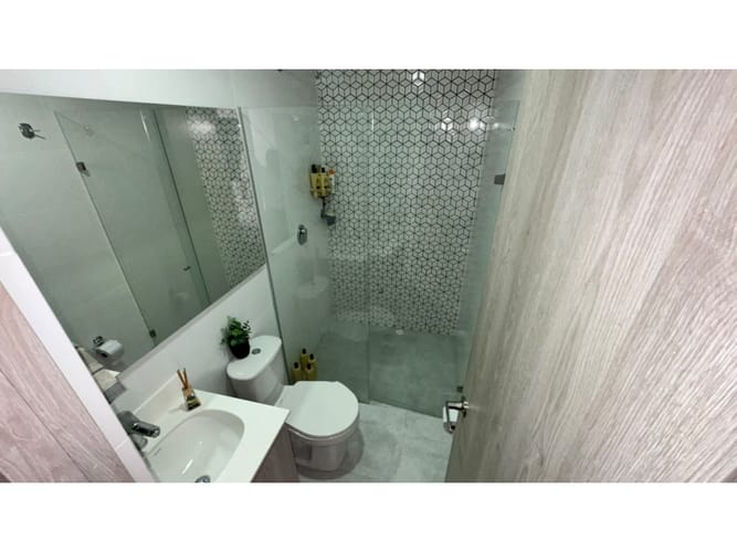 Apartamento de 3 alcobas en arriendo en Los Colores, Medellín, 70 m² · foto 10 de 21