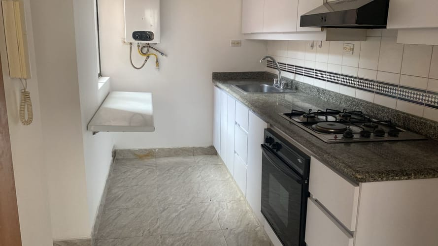 Apartamento de 3 alcobas en venta en Canodromo, Bogotá, 110 m² · foto 16 de 24