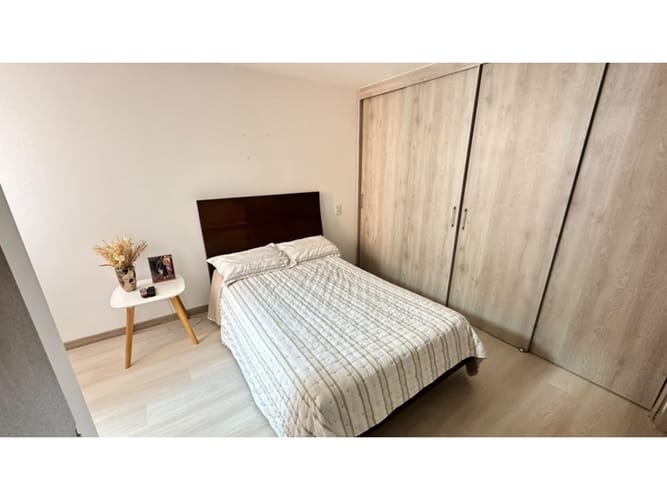 Apartamento de 3 alcobas en arriendo en Los Colores, Medellín, 70 m² · foto 13 de 21