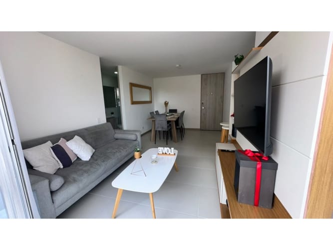 Apartamento de 3 alcobas en arriendo en Los Colores, Medellín, 70 m² · foto 19 de 21