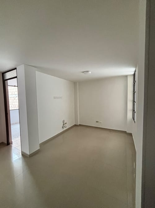 Apartamento de 2 alcobas en venta en Engativá, Bogotá, 49 m² · foto 9 de 15