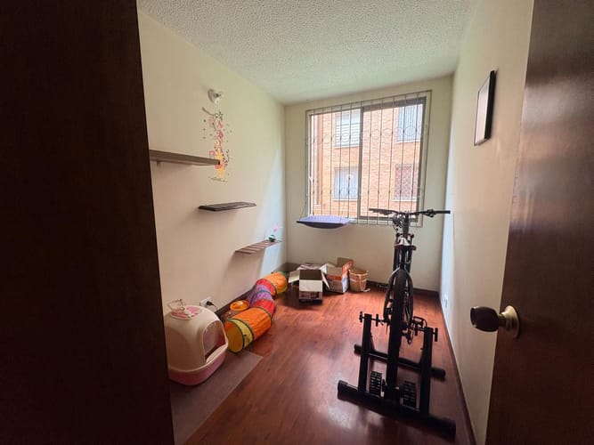 Apartamento de 3 alcobas en venta en Hayuelos, Bogotá, 67 m² · foto 13 de 16