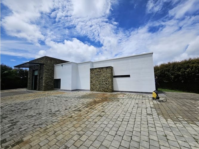 Casa de 3 alcobas en venta en Pantanillo, Envigado, 330 m² · foto 3 de 21
