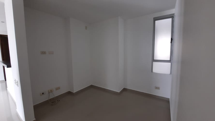 Apartamento de 3 alcobas en venta en Cañaveral, Floridablanca, 117 m² · foto 10 de 16