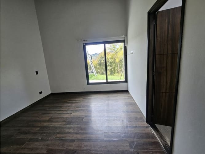 Casa de 3 alcobas en venta en Pantanillo, Envigado, 330 m² · foto 14 de 21