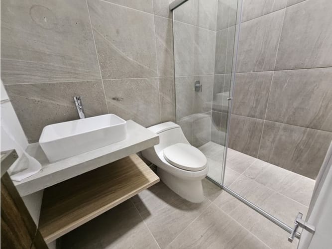 Casa de 3 alcobas en venta en Pantanillo, Envigado, 330 m² · foto 18 de 21