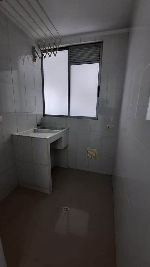 Apartamento de 3 alcobas en venta en Cañaveral, Floridablanca, 117 m² · foto 16 de 16