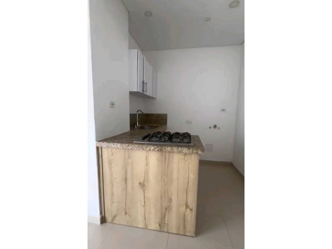 Apartamento de 2 alcobas en venta en Rodadero Sur, Santa Marta, 54 m² · foto 7 de 18