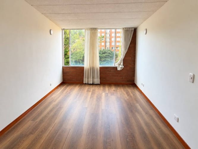 Apartamento de 3 alcobas en arriendo en Suba La Campiña, Bogotá, 75 m² · foto 2 de 18