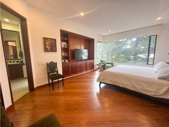 Apartamento de 3 alcobas en arriendo en Altos De Bella Suiza, Bogotá, 276 m² · foto 13 de 24
