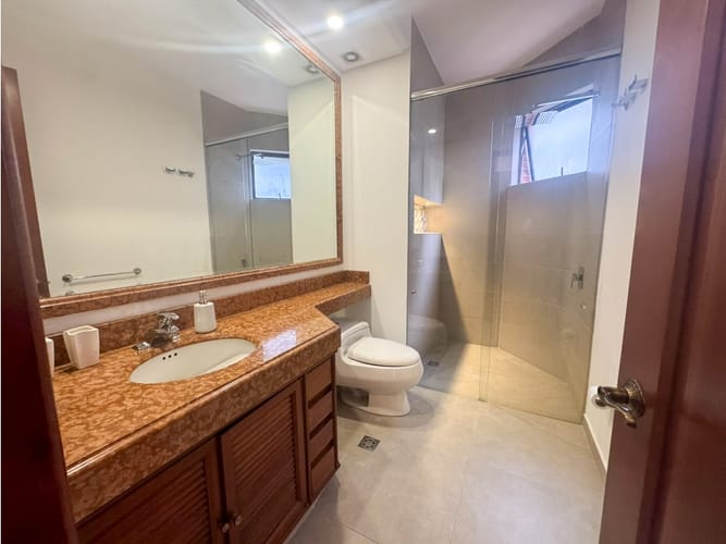 Apartamento de 3 alcobas en arriendo en Altos De Bella Suiza, Bogotá, 276 m² · foto 14 de 24