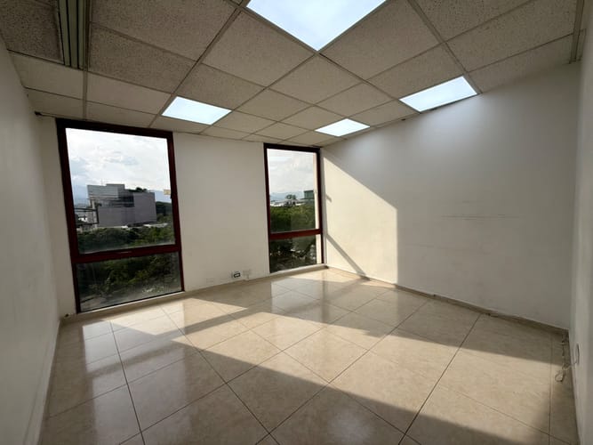 Oficina en arriendo en Ciudad Jardin, Cali, 154 m² · foto 4 de 11