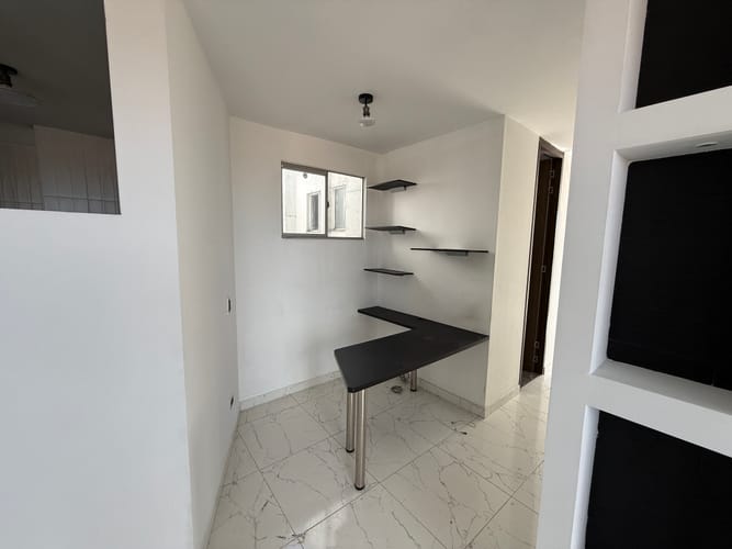 Apartamento de 3 alcobas en venta en Ub Alicante, Mosquera, 87 m² · foto 3 de 13