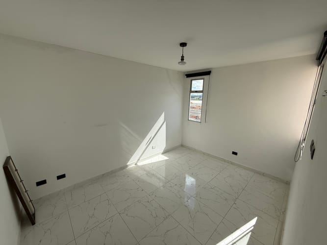 Apartamento de 3 alcobas en venta en Ub Alicante, Mosquera, 87 m² · foto 10 de 13