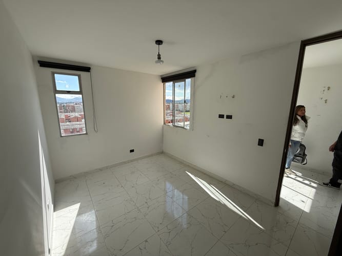Apartamento de 3 alcobas en venta en Ub Alicante, Mosquera, 87 m² · foto 11 de 13