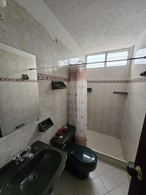 Apartamento de 5 alcobas en arriendo en El Gran Limonar, Cali, 180 m² · foto 10 de 19