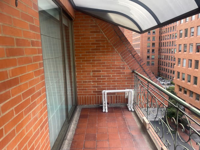 Apartamento de 4 alcobas en venta en Chico Norte, Bogotá, 250 m² · foto 16 de 24