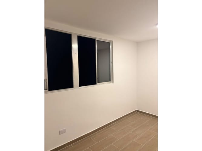Apartamento de 2 alcobas en arriendo en Loma De San Jose, Sabaneta, 54 m² · foto 16 de 21