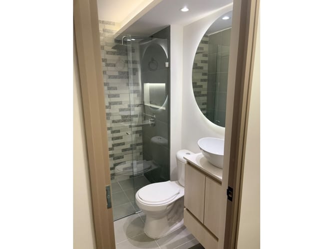 Apartamento de 2 alcobas en arriendo en Loma De San Jose, Sabaneta, 54 m² · foto 19 de 21